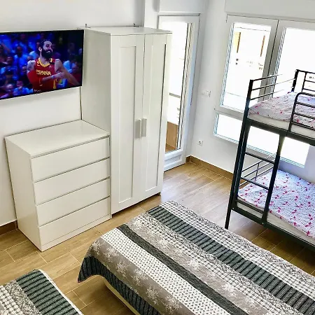 Beach Apartment * 托雷维耶哈