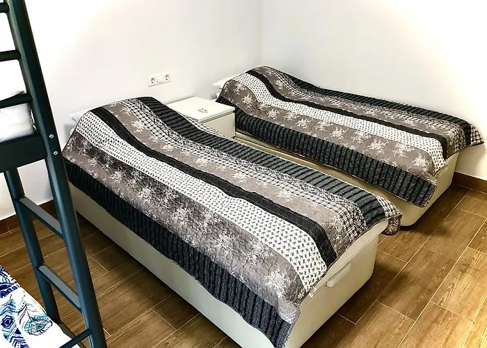 Beach Apartment 托雷维耶哈